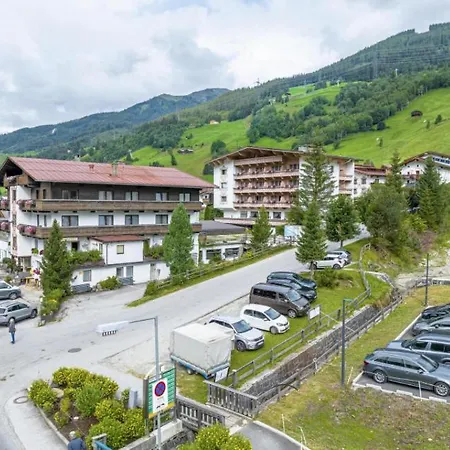 Elisabeth גרלוס