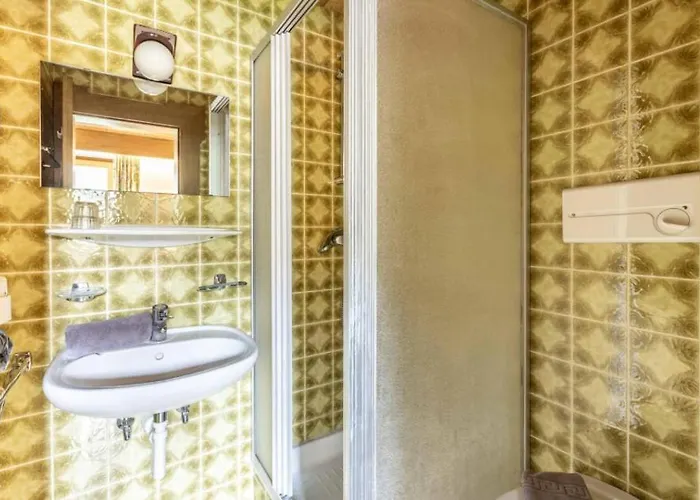 Elisabeth Герлос